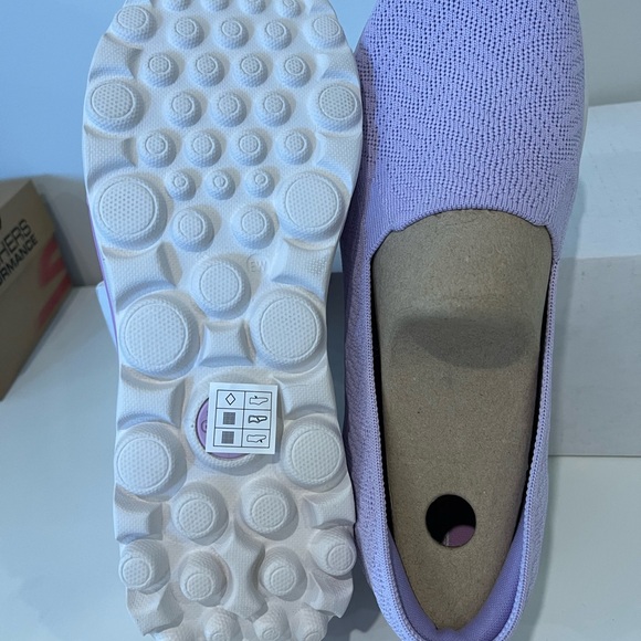 NWT Sketchers Lilac 11 Wide - Picture 3 of 4